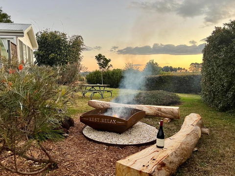 Orange Blossom- Comboyne Mountain Cottages - Accommodation Bookings 0