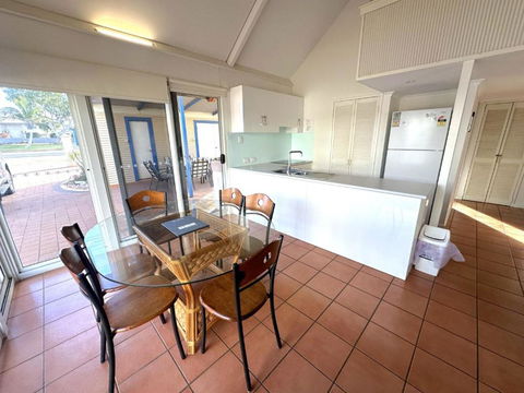Osprey Holiday Village Unit 123 - Accommodation Bookings 1