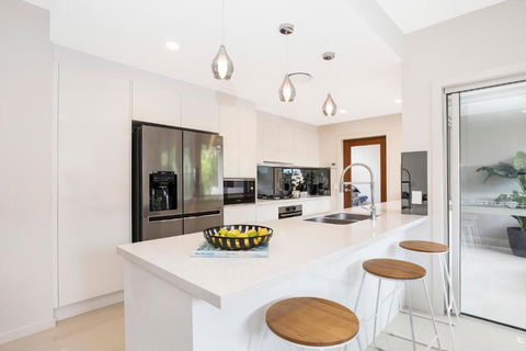 Park Avenue Luxe Townhouse Brand New Sleeps 9 - Accommodation Bookings 3