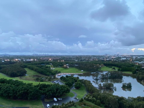 Parkside & City View In Sydney Olympic Park - Accommodation Bookings 3