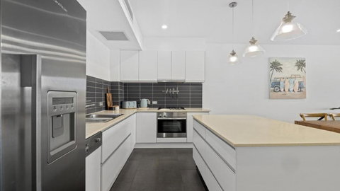 Pacific Piers - Accommodation Bookings 3