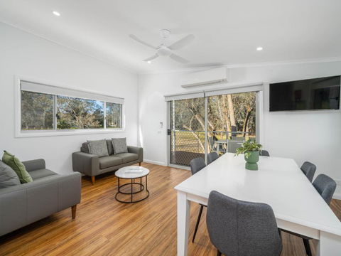 Painters Island Holiday Park - Accommodation Bookings 3