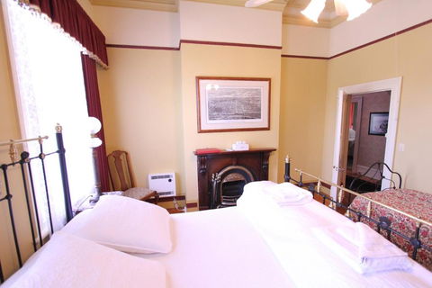 Palm House - Accommodation Bookings 1
