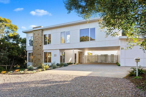 Palm Springs Hideaway - Accommodation Bookings 3