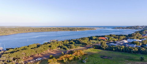 Paradise View - Accommodation Bookings 2