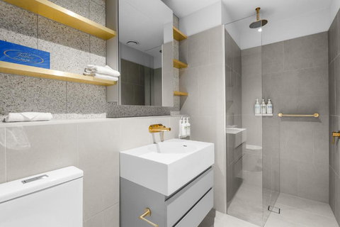 Paragon Apartments By CLLIX - Accommodation Bookings 2