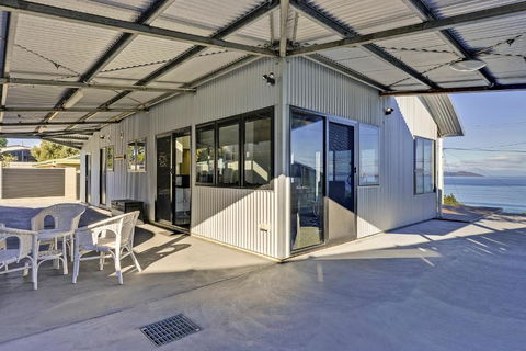 Park Beach Retreat - Accommodation Bookings 0