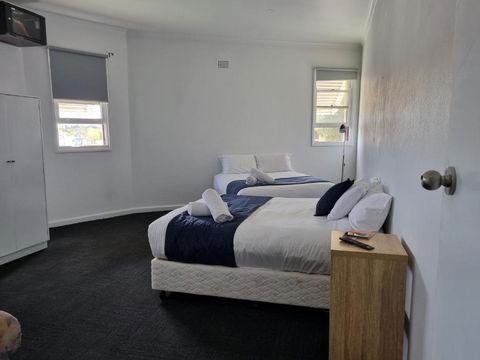 Parkes Hotel - Accommodation Bookings 1