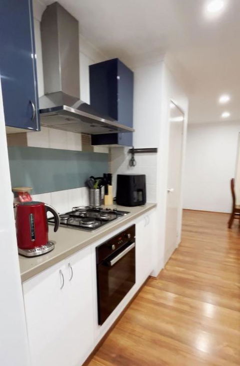 Parkside Pool Home In Aubin Grove - Accommodation Bookings 1