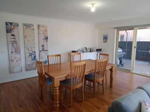 Parkway Place B&B - Accommodation Bookings 3