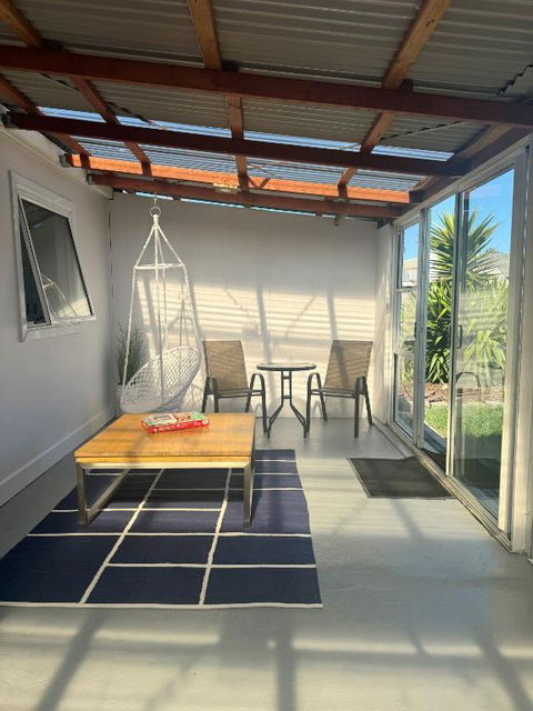 Penguin Paradise Beach House - Accommodation Bookings 1