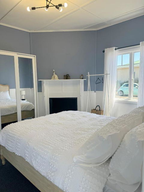 Penguin Paradise Beach House - Accommodation Bookings 2
