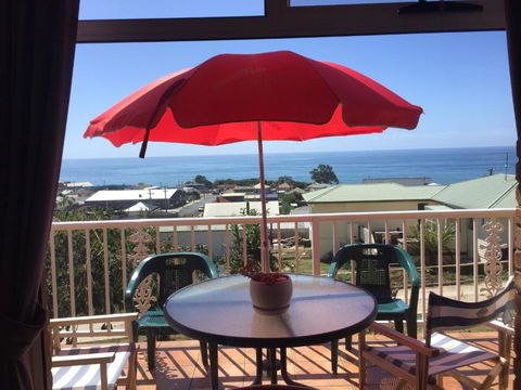 Penguin Seaside Homestay - Accommodation Bookings 0