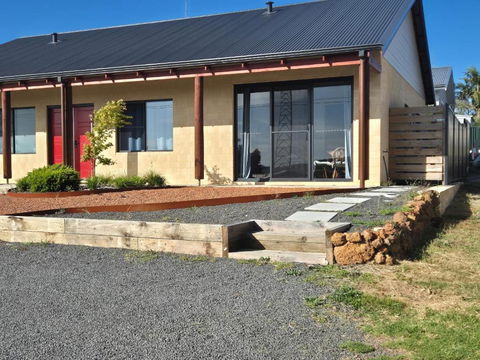Pemberton Japanese Garden Studio - Accommodation Bookings 1