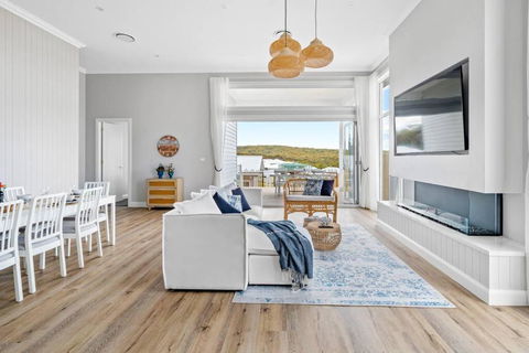 Playa Azul-Beach House On Catherine Hill Bay And Moonee Beach - Accommodation Bookings 2
