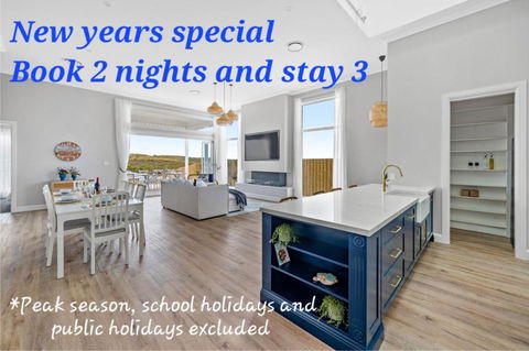Playa Azul-Beach House On Catherine Hill Bay And Moonee Beach - Accommodation Bookings 1