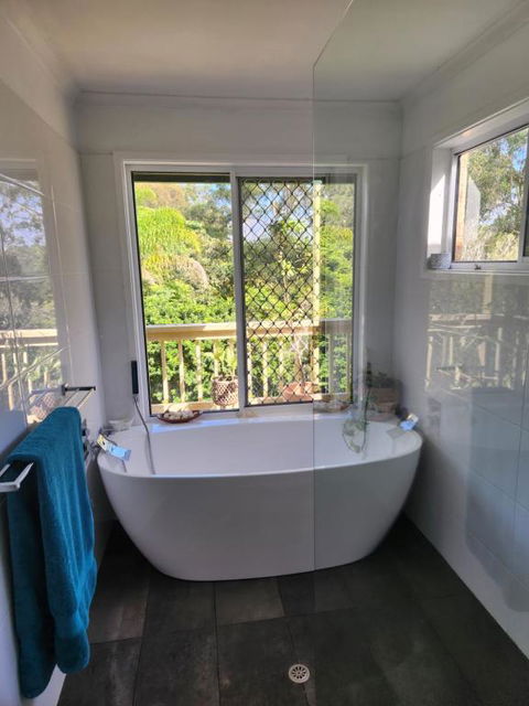 Poinciana Room - Accommodation Bookings 2