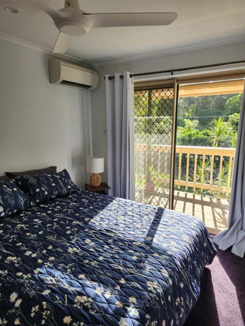 Poinciana Room - Accommodation Bookings 0