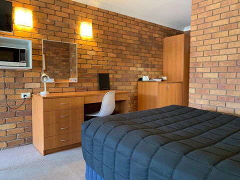 Peter Allen Motor Inn - Accommodation Bookings 0