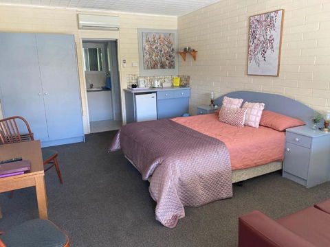 Peterborough Motel - Accommodation Bookings 1