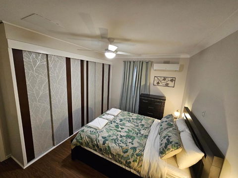 Phoenix House - Accommodation Bookings 2