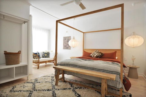 Pine At Arlos Glenelg South - Accommodation Bookings 1