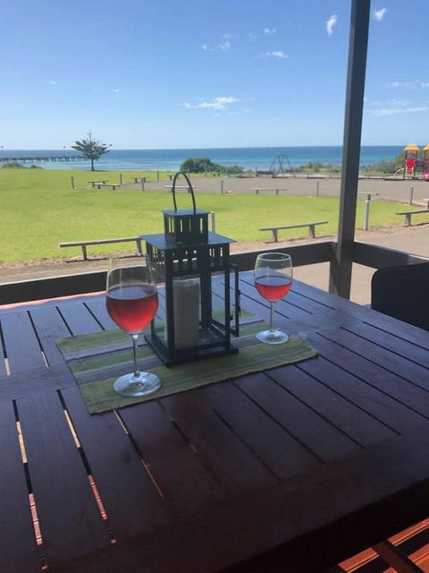 Pine View Holiday Rental - Accommodation Bookings 0
