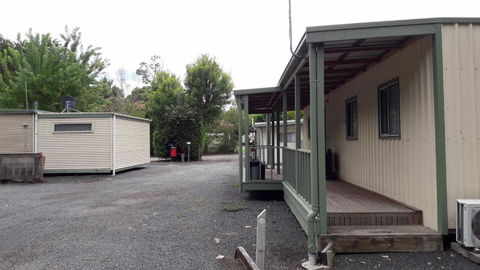 Pinewood Caravan Park - Accommodation Bookings 1