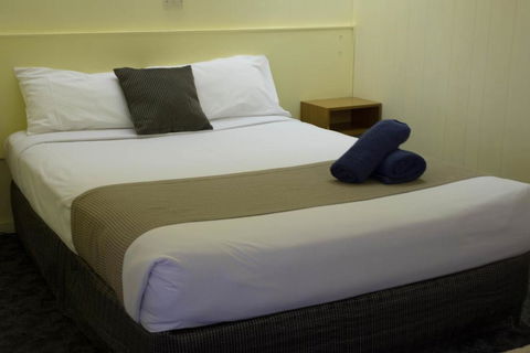 Pioneer Station Motor Inn - Accommodation Bookings 2