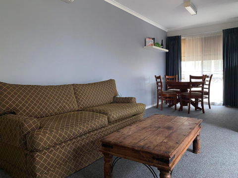 Portarlington Holiday Apartment - Accommodation Bookings 3