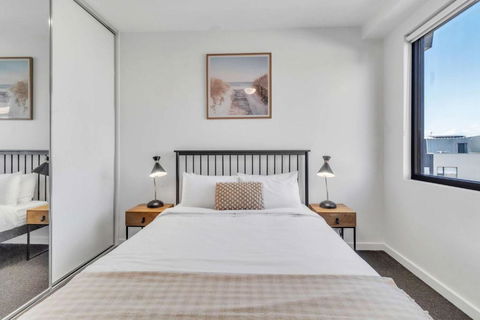 Portside Paradise - Steps Away From The Port - Accommodation Bookings 2