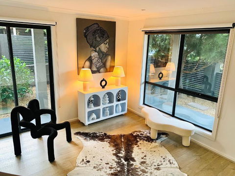Position Perfection- Mornington - Accommodation Bookings 3