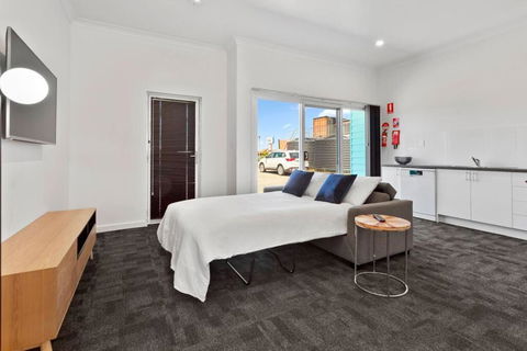 Port Lincoln Shark Apartment 6 - Accommodation Bookings 3