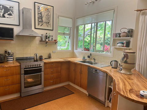 Pottsville Beach House - Accommodation Bookings 1