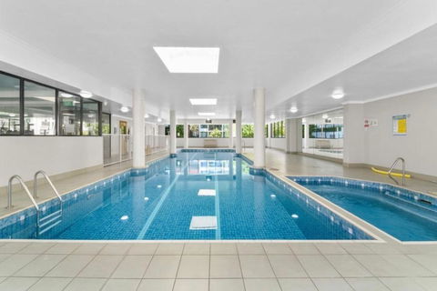 Premium Location In City Centre Sydney With Free Swimming Pool & Gym - Accommodation Bookings 1