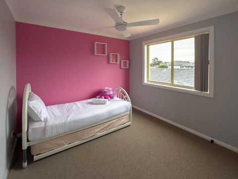Prestons Dream Holiday 4 Bedroom - Accommodation Bookings 1