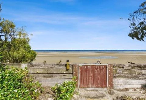 Private Beach House For Your Perfect Family Holiday - Accommodation Bookings 1