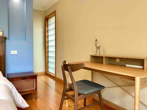 Private Entrance Beautiful Ensuite W Kitchenette - Accommodation Bookings 1
