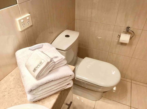 Private Entrance Beautiful Ensuite W Kitchenette - Accommodation Bookings 2