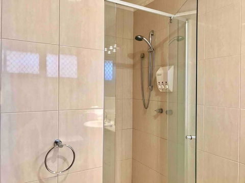 Private Entrance Beautiful Ensuite W Kitchenette - Accommodation Bookings 3