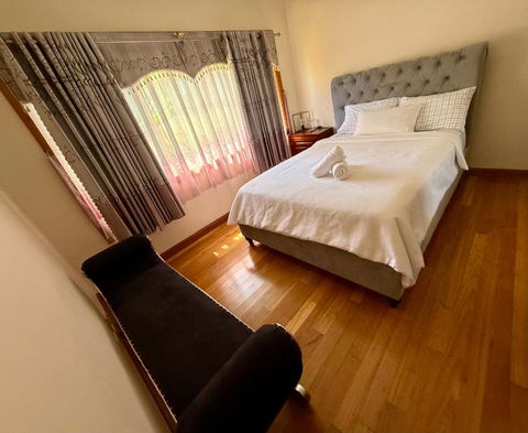 Private House - Accommodation Bookings 2