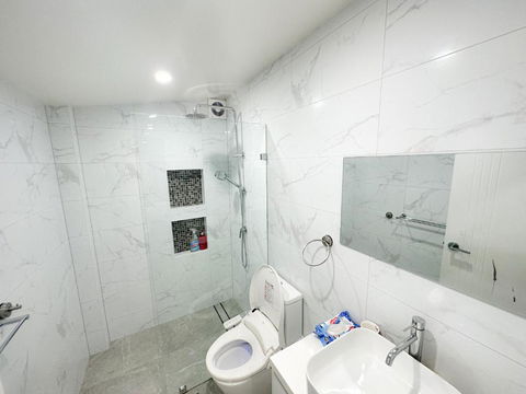 Private, Local Living Studio In Mascot, Airport - Accommodation Bookings 1