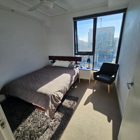 Private Bedroom & Bathroom In Shared Inner Brisbane Apartment - Accommodation Bookings 2