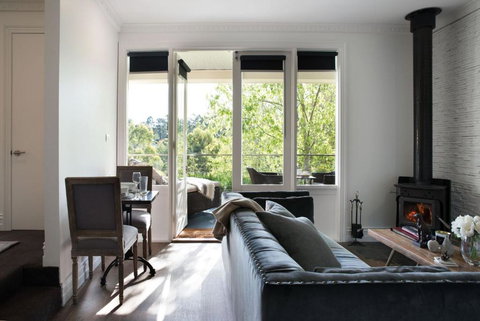 Provence Spa Villa 2 - Accommodation Bookings 3