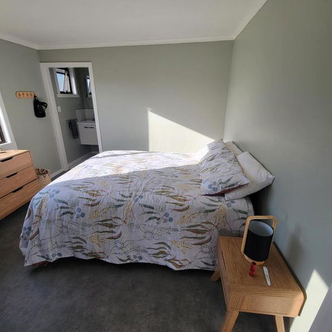 Pub In The Paddock - Accommodation Bookings 1