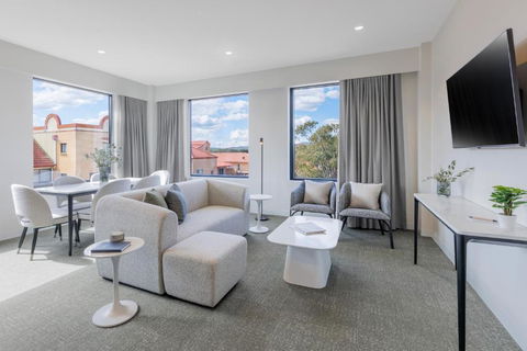 Punthill Tuggeranong - Accommodation Bookings 2
