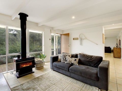 Quarterdeck - Accommodation Bookings 2