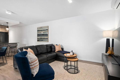 Queen Windsor I30 - Accommodation Bookings 3