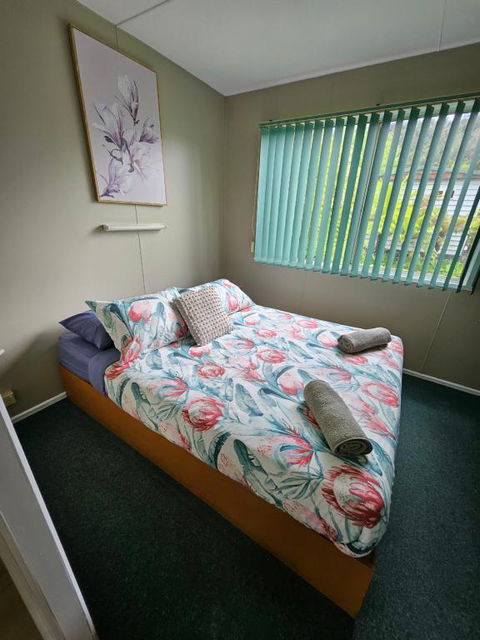 Queenstown Copper Country Cabins - Accommodation Bookings 1