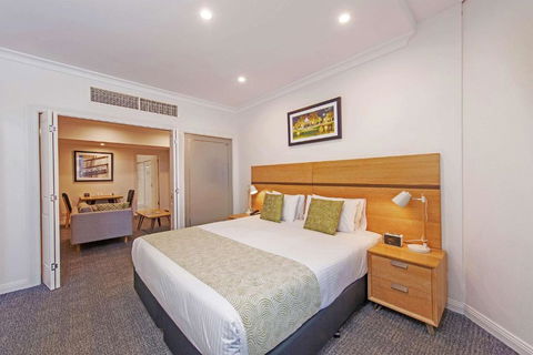 Quality Apartments Adelaide Central - Accommodation Bookings 1
